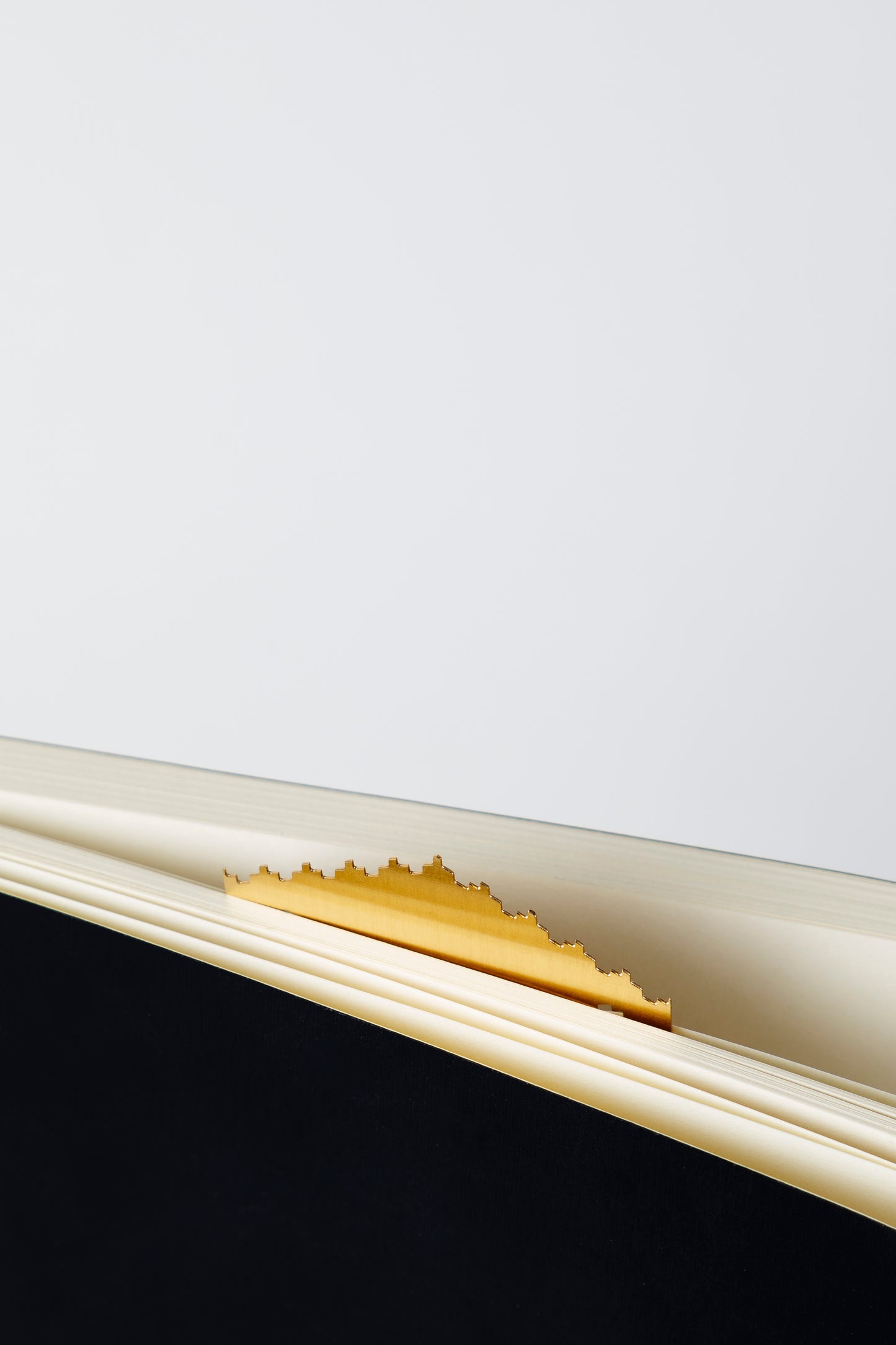 Isometric Bookmark
