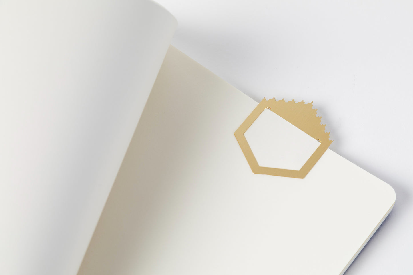Isometric Bookmark