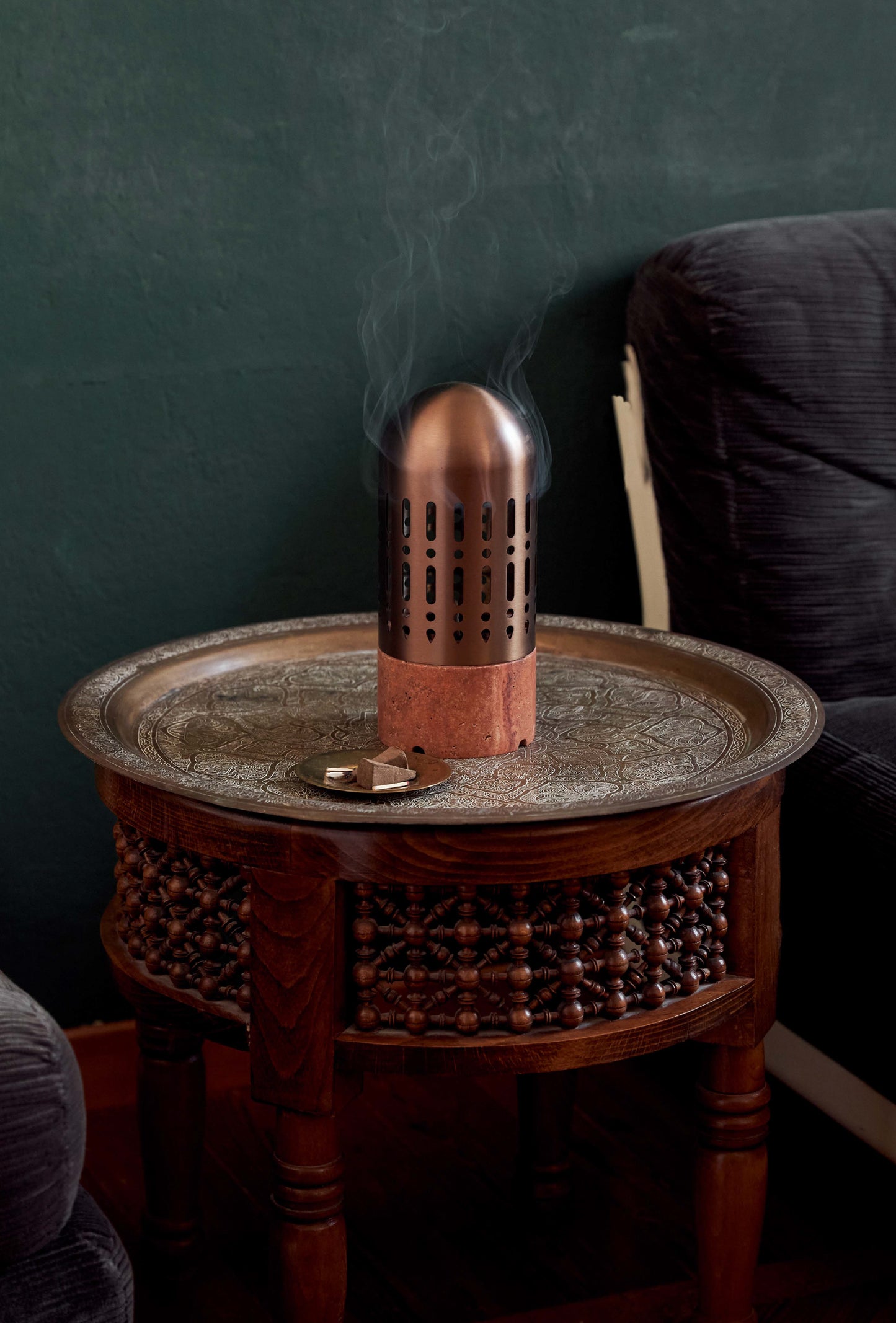 Gold Medaillon Incense Burner