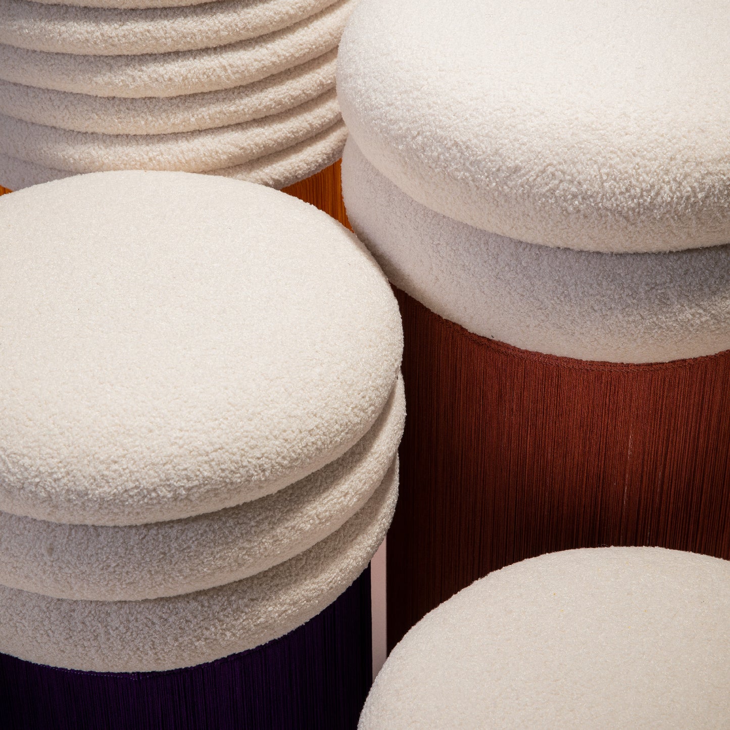 Focus on the soft padded top part of the Tessels Collections